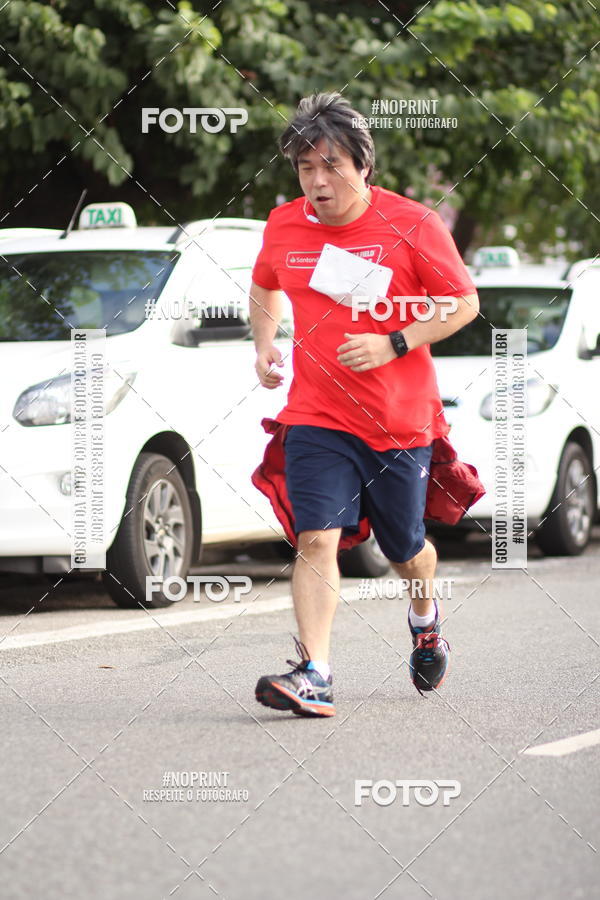 Compra tus fotos del eventoSantander Track&Field Run Series - Cidade Center Norte En Fotop