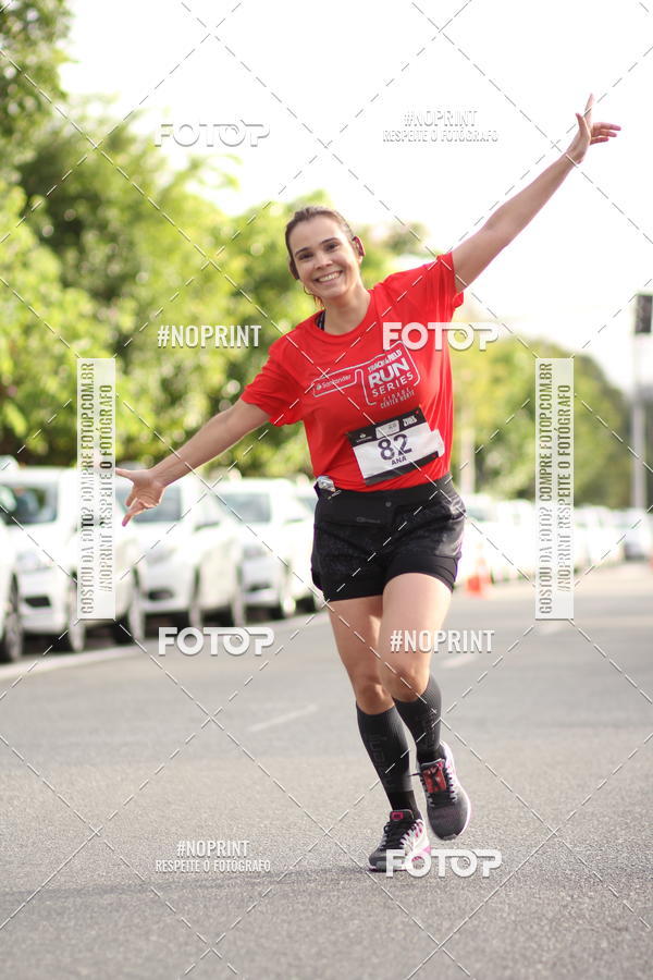 Achetez vos photos de l'vnementSantander Track&Field Run Series - Cidade Center Norte sur Fotop