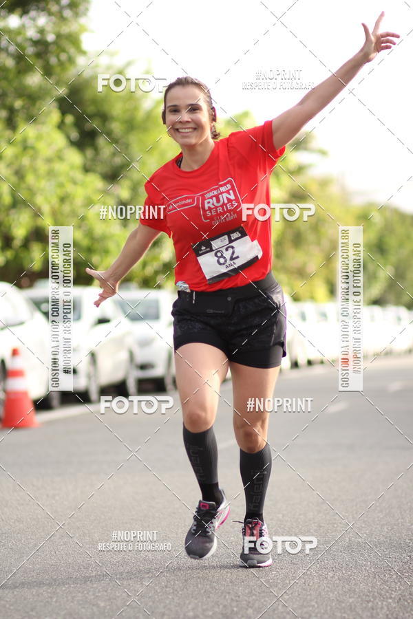Achetez vos photos de l'vnementSantander Track&Field Run Series - Cidade Center Norte sur Fotop