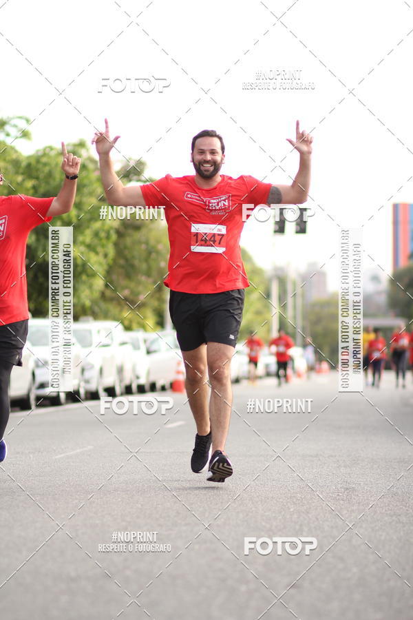 Achetez vos photos de l'vnementSantander Track&Field Run Series - Cidade Center Norte sur Fotop