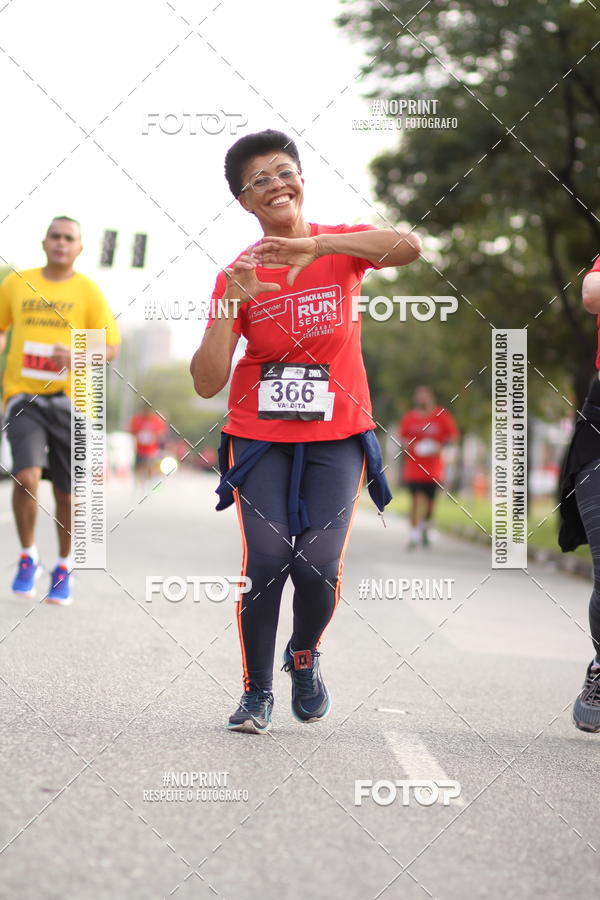 Buy your photos of the eventSantander Track&Field Run Series - Cidade Center Norte on Fotop