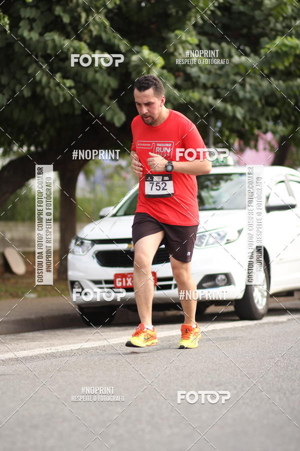 Buy your photos of the eventSantander Track&Field Run Series - Cidade Center Norte on Fotop