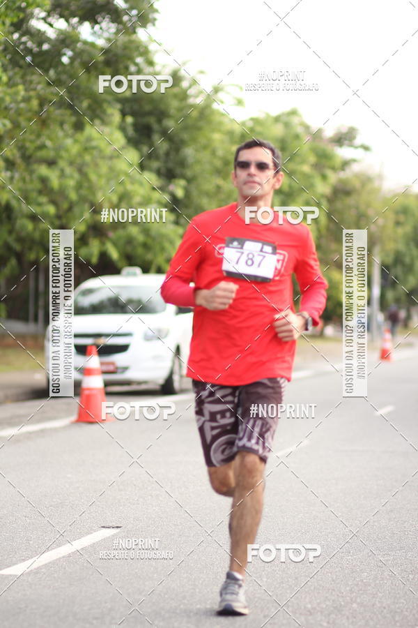 Buy your photos of the eventSantander Track&Field Run Series - Cidade Center Norte on Fotop