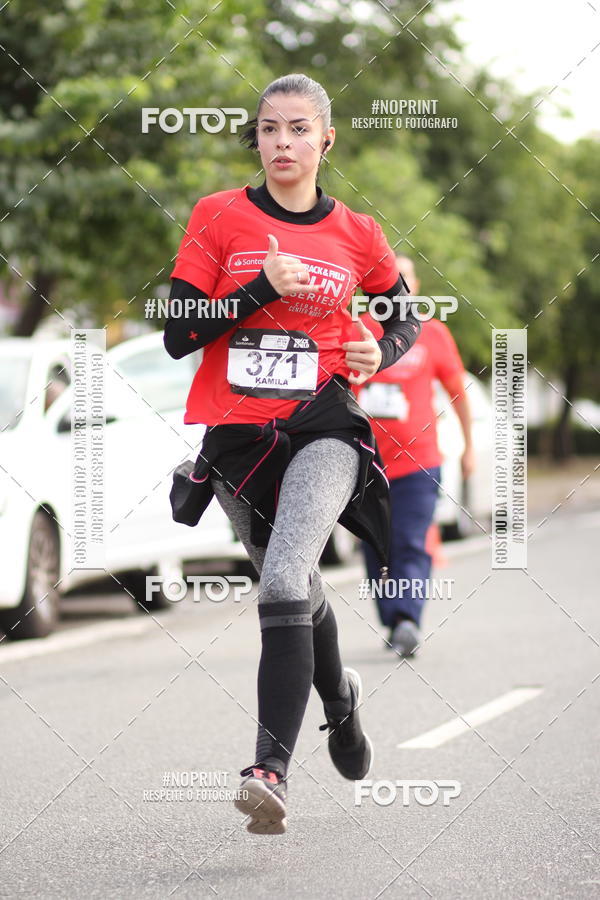 Compra tus fotos del eventoSantander Track&Field Run Series - Cidade Center Norte En Fotop