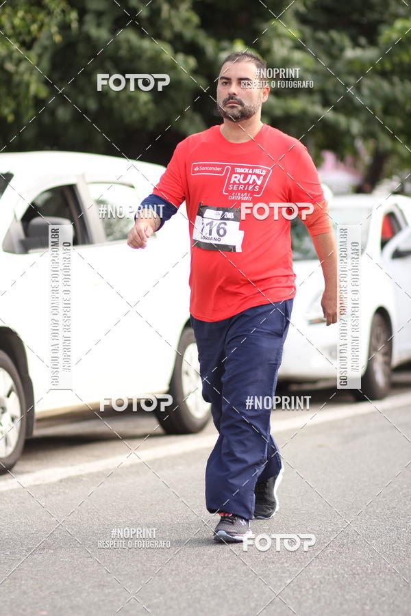 Compra tus fotos del eventoSantander Track&Field Run Series - Cidade Center Norte En Fotop