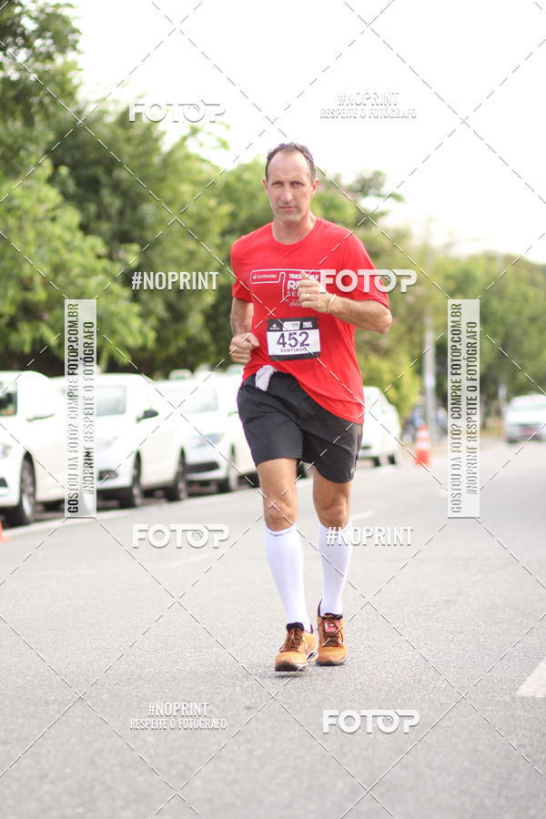 Compra tus fotos del eventoSantander Track&Field Run Series - Cidade Center Norte En Fotop