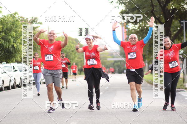 Compra tus fotos del eventoSantander Track&Field Run Series - Cidade Center Norte En Fotop
