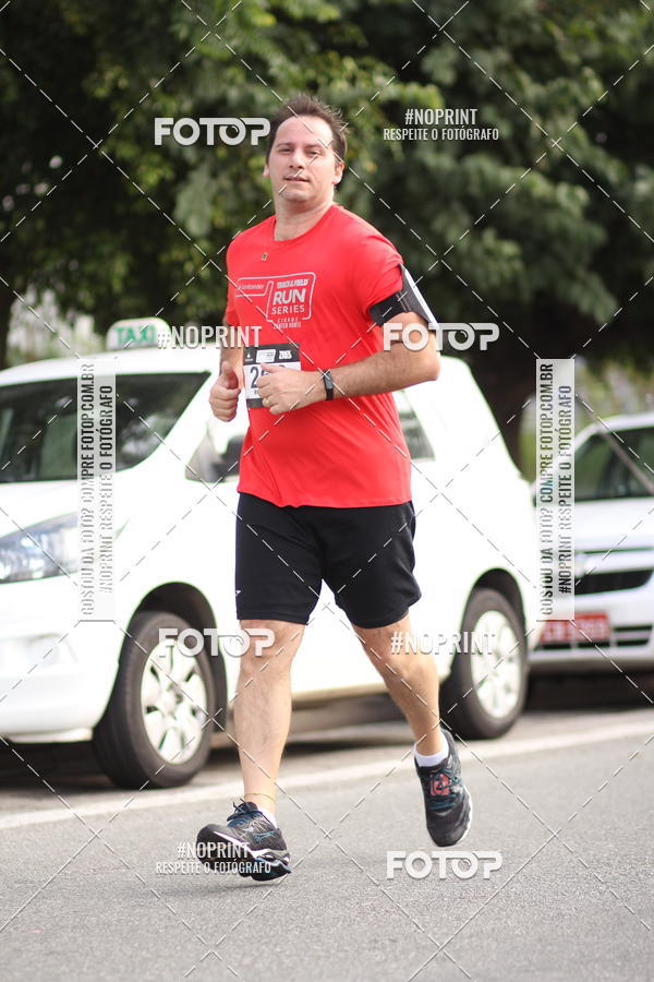 Compra tus fotos del eventoSantander Track&Field Run Series - Cidade Center Norte En Fotop