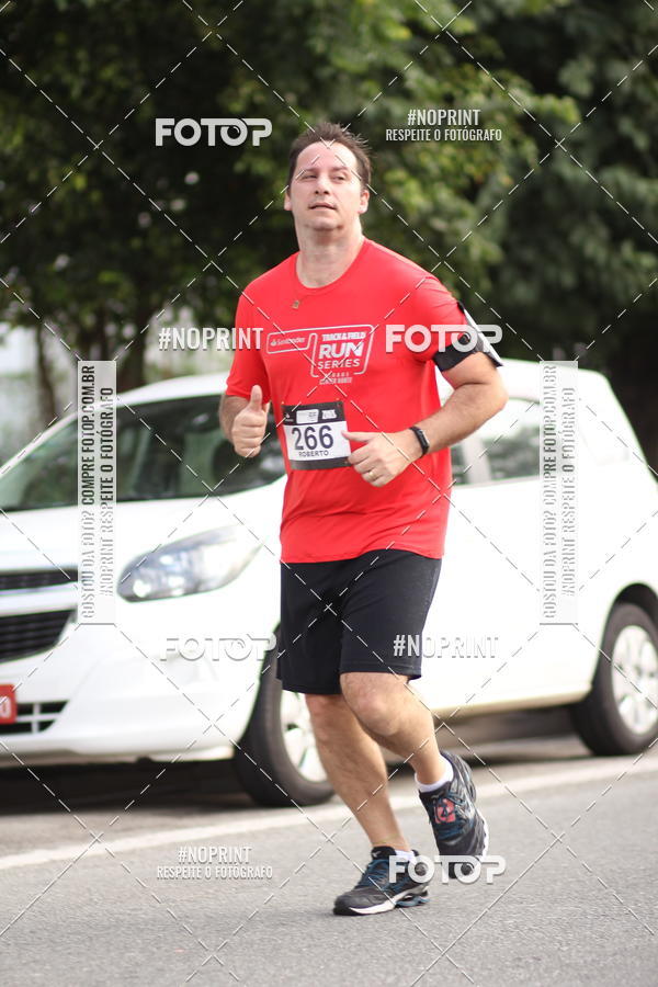 Compra tus fotos del eventoSantander Track&Field Run Series - Cidade Center Norte En Fotop