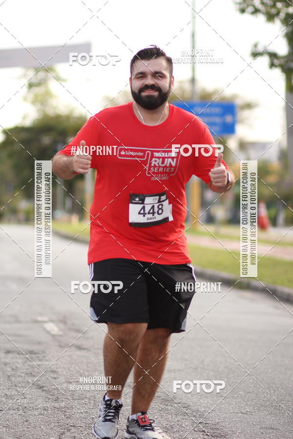 Buy your photos of the eventSantander Track&Field Run Series - Cidade Center Norte on Fotop