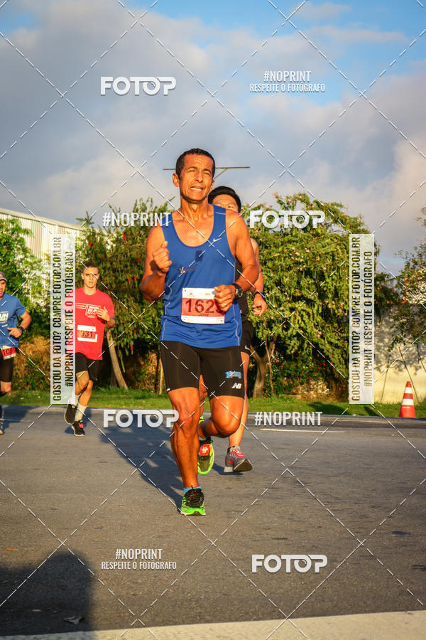 Buy your photos of the eventSantander Track&Field Run Series - Cidade Center Norte on Fotop