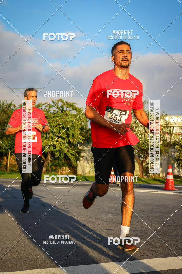 Buy your photos of the eventSantander Track&Field Run Series - Cidade Center Norte on Fotop