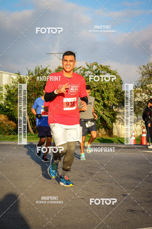 Buy your photos of the eventSantander Track&Field Run Series - Cidade Center Norte on Fotop