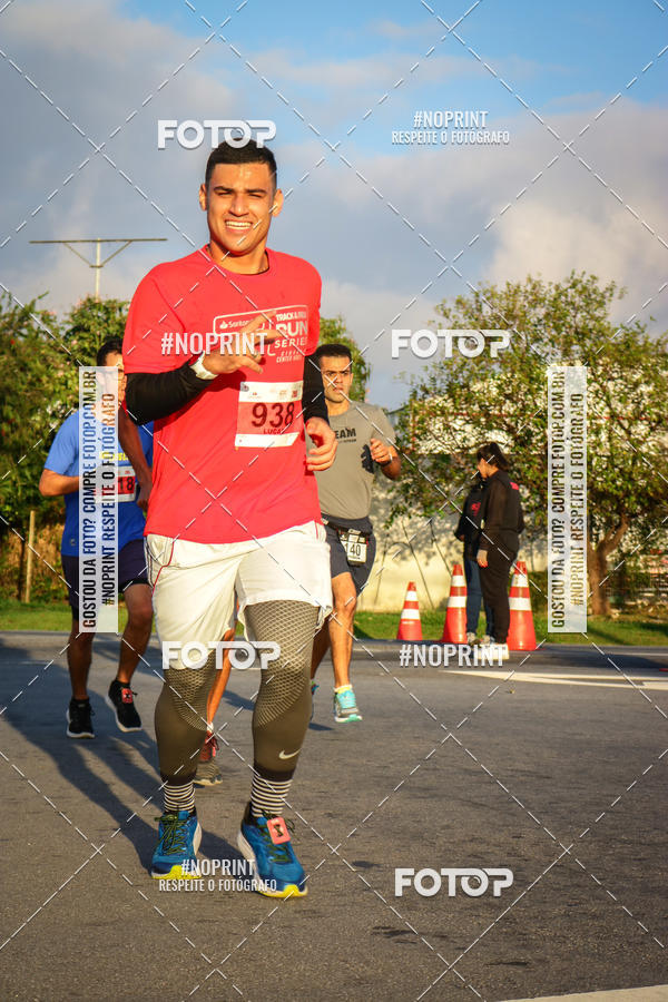Buy your photos of the eventSantander Track&Field Run Series - Cidade Center Norte on Fotop