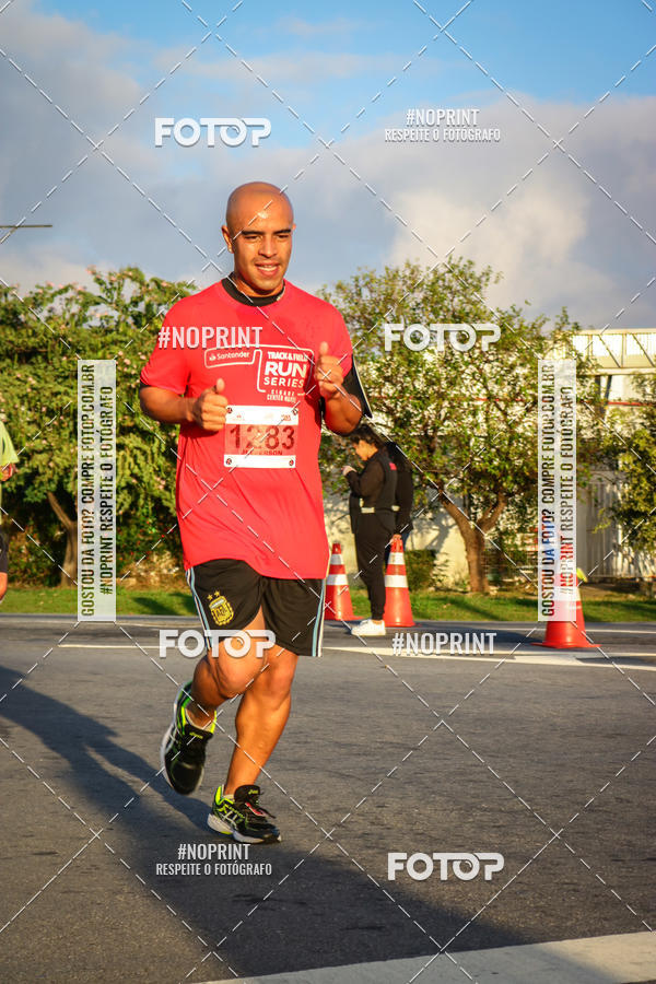 Buy your photos of the eventSantander Track&Field Run Series - Cidade Center Norte on Fotop