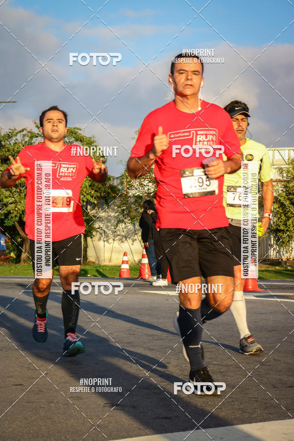 Acquista le foto dell'eventoSantander Track&Field Run Series - Cidade Center Norte in Fotop