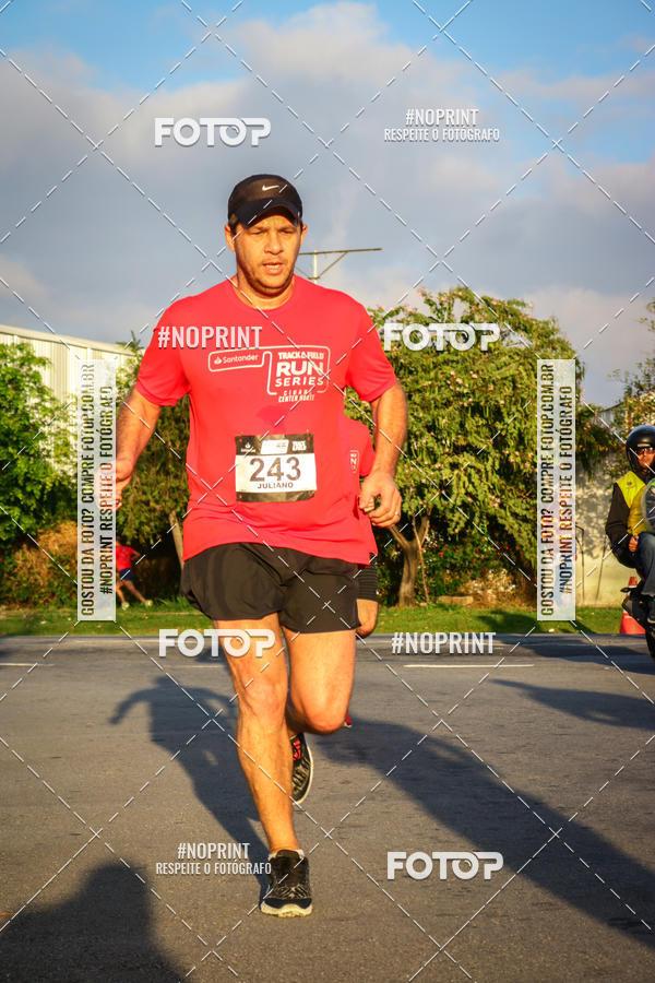 Buy your photos of the eventSantander Track&Field Run Series - Cidade Center Norte on Fotop