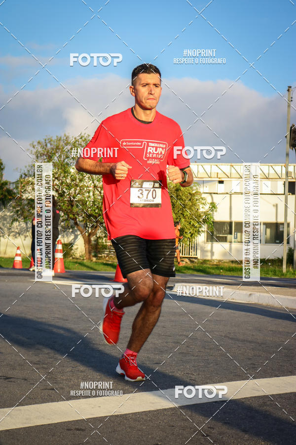 Buy your photos of the eventSantander Track&Field Run Series - Cidade Center Norte on Fotop