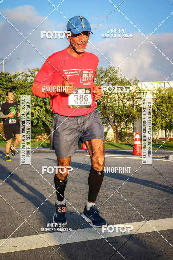 Acquista le foto dell'eventoSantander Track&Field Run Series - Cidade Center Norte in Fotop