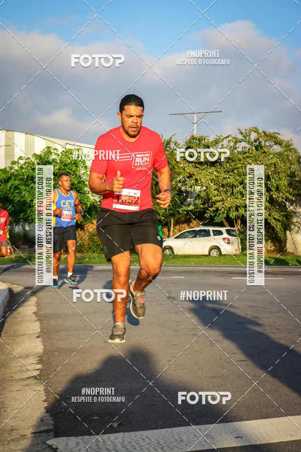 Achetez vos photos de l'�v�nementSantander Track&Field Run Series - Cidade Center Norte sur Fotop