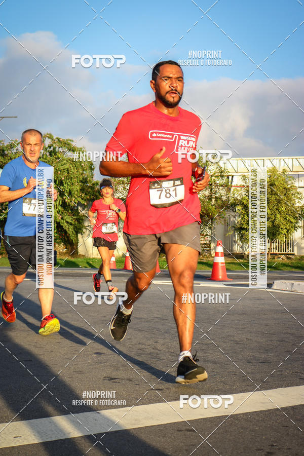 Buy your photos of the eventSantander Track&Field Run Series - Cidade Center Norte on Fotop