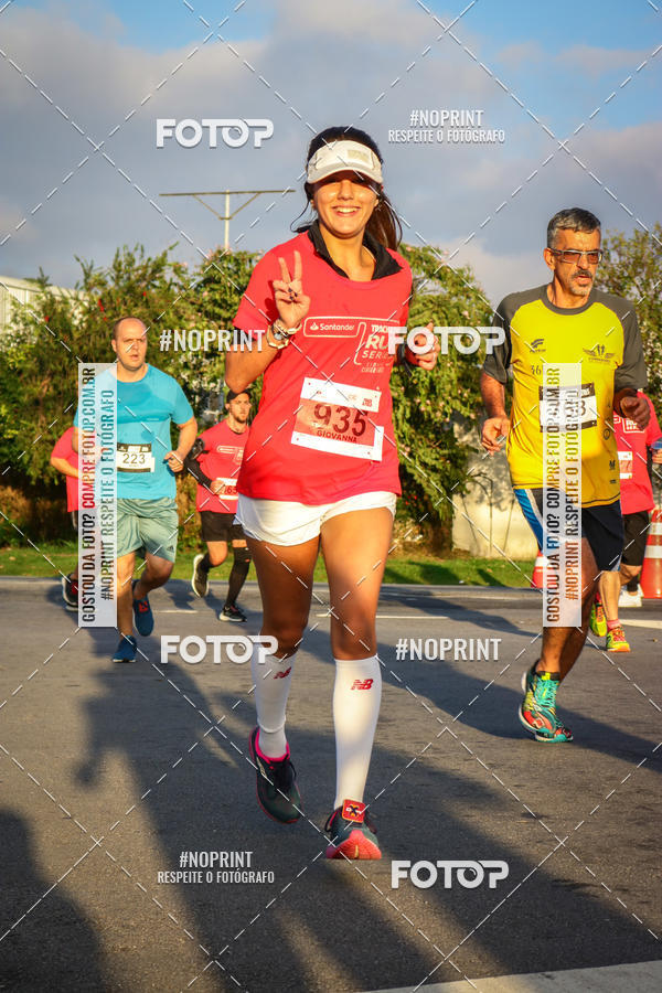 Buy your photos of the eventSantander Track&Field Run Series - Cidade Center Norte on Fotop
