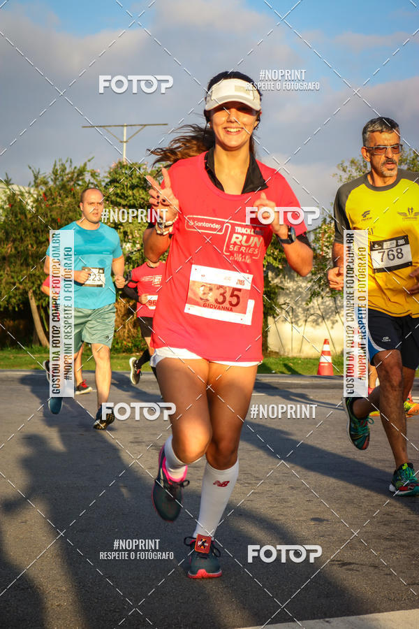 Buy your photos of the eventSantander Track&Field Run Series - Cidade Center Norte on Fotop