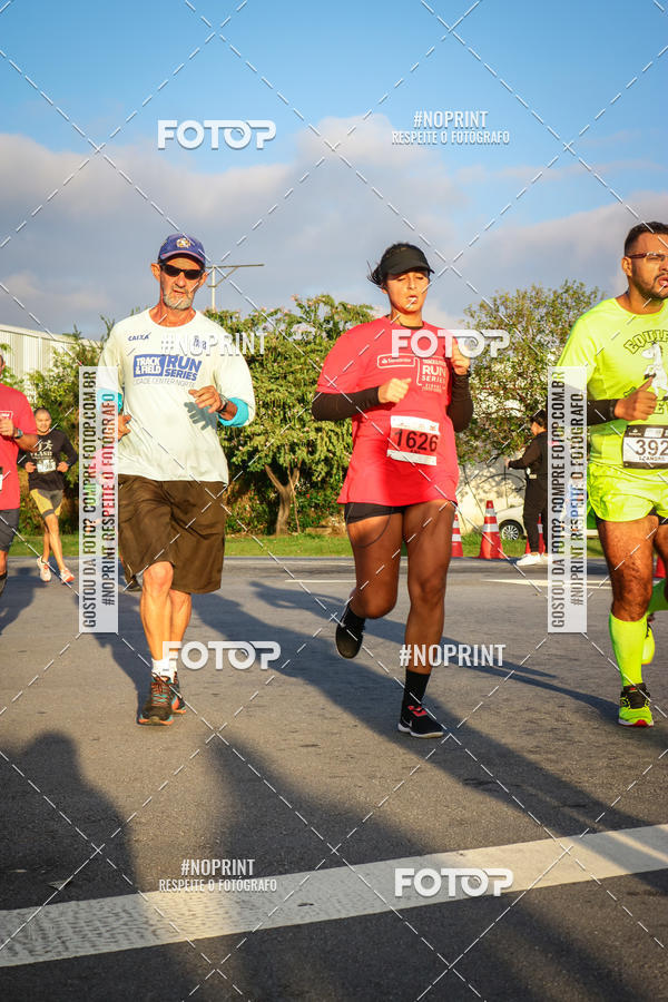 Acquista le foto dell'eventoSantander Track&Field Run Series - Cidade Center Norte in Fotop
