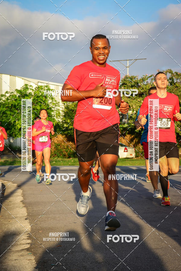 Acquista le foto dell'eventoSantander Track&Field Run Series - Cidade Center Norte in Fotop