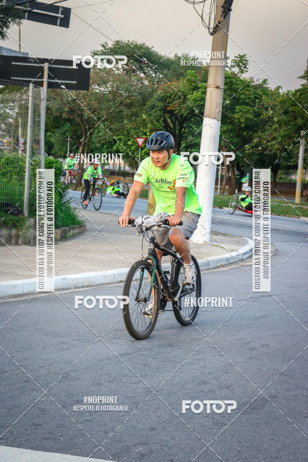 Buy your photos of the eventSantander Track&Field Run Series - Cidade Center Norte on Fotop
