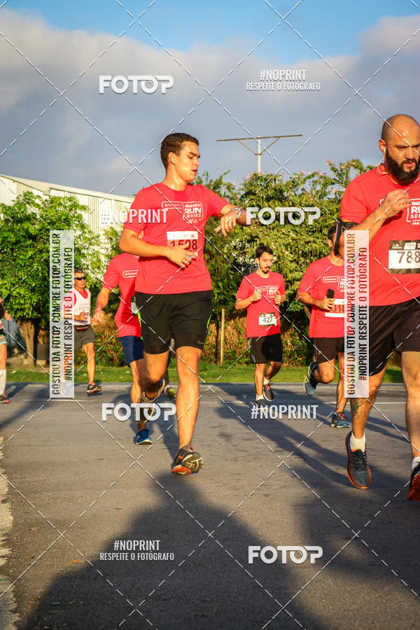 Compra tus fotos del eventoSantander Track&Field Run Series - Cidade Center Norte En Fotop
