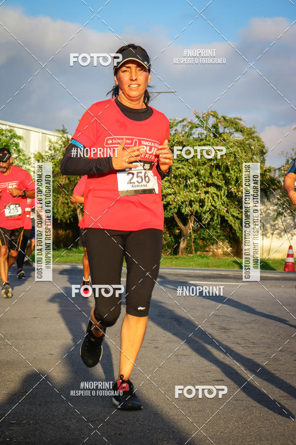 Buy your photos of the eventSantander Track&Field Run Series - Cidade Center Norte on Fotop