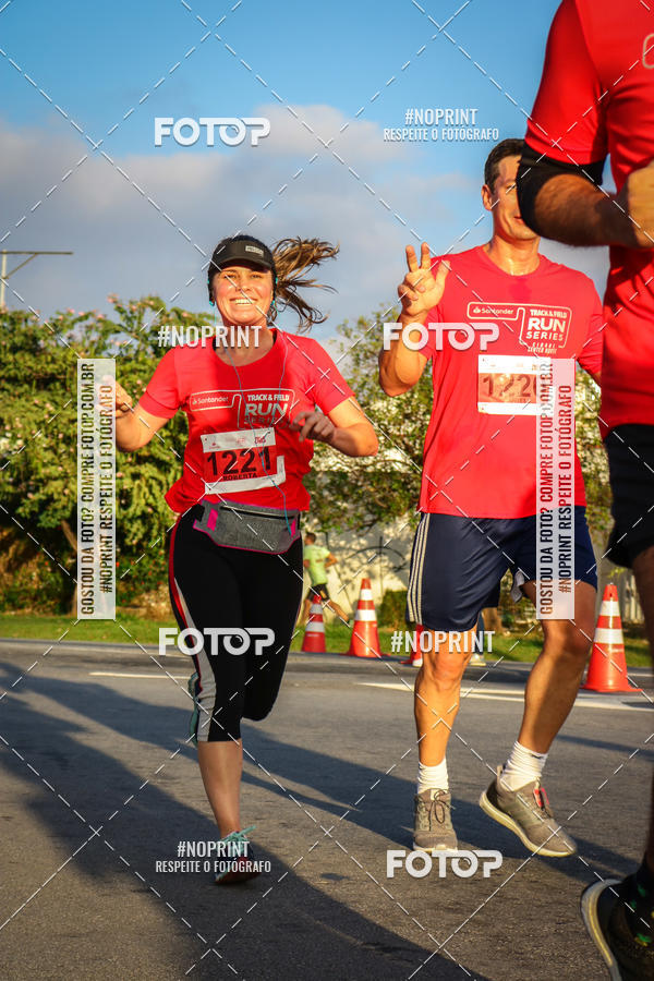 Buy your photos of the eventSantander Track&Field Run Series - Cidade Center Norte on Fotop