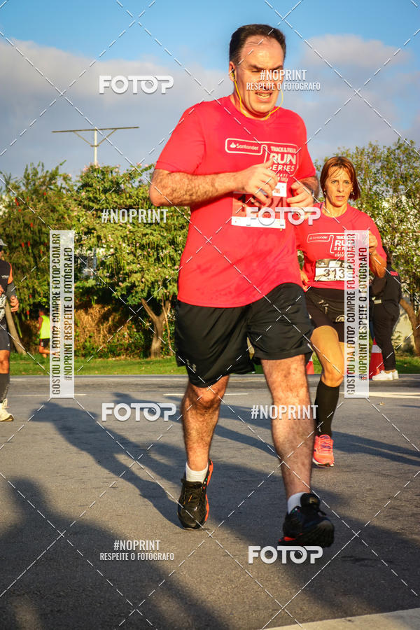 Buy your photos of the eventSantander Track&Field Run Series - Cidade Center Norte on Fotop