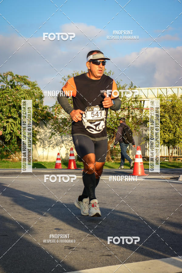 Buy your photos of the eventSantander Track&Field Run Series - Cidade Center Norte on Fotop