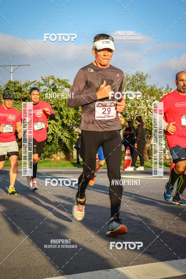 Buy your photos of the eventSantander Track&Field Run Series - Cidade Center Norte on Fotop