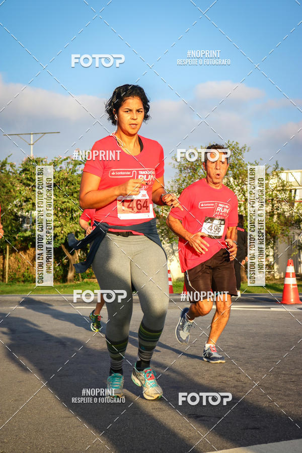 Acquista le foto dell'eventoSantander Track&Field Run Series - Cidade Center Norte in Fotop