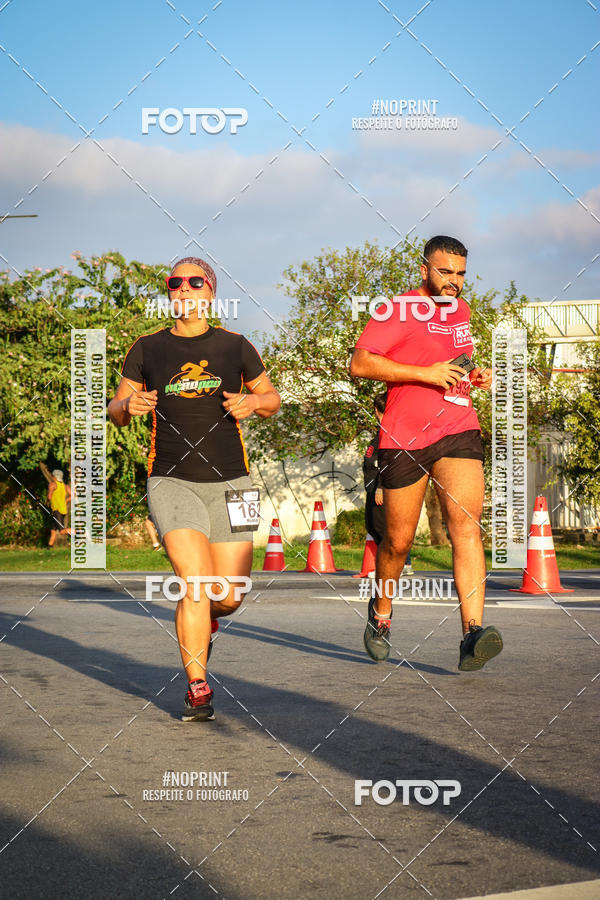 Buy your photos of the eventSantander Track&Field Run Series - Cidade Center Norte on Fotop