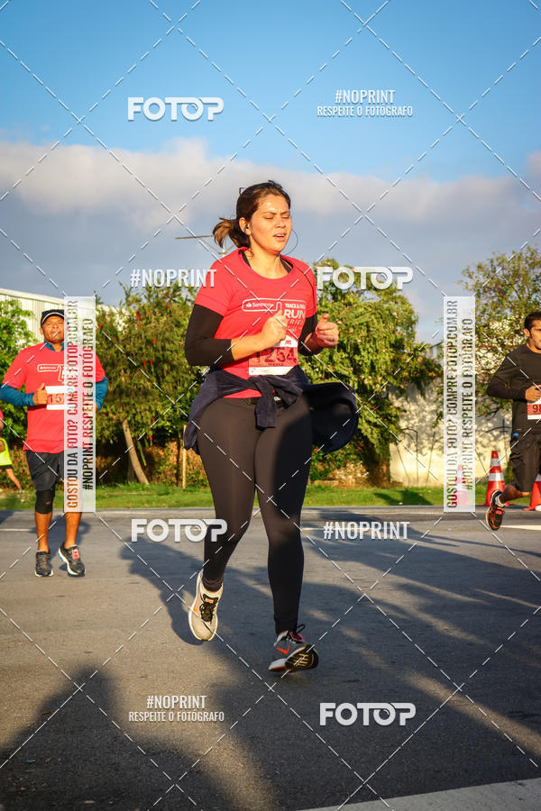 Buy your photos of the eventSantander Track&Field Run Series - Cidade Center Norte on Fotop