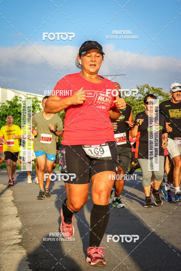 Compre as suas fotos do eventoSantander Track&Field Run Series - Cidade Center Norte no Fotop