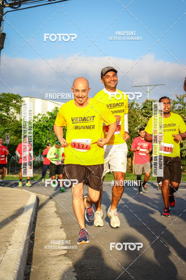 Compre as suas fotos do eventoSantander Track&Field Run Series - Cidade Center Norte no Fotop
