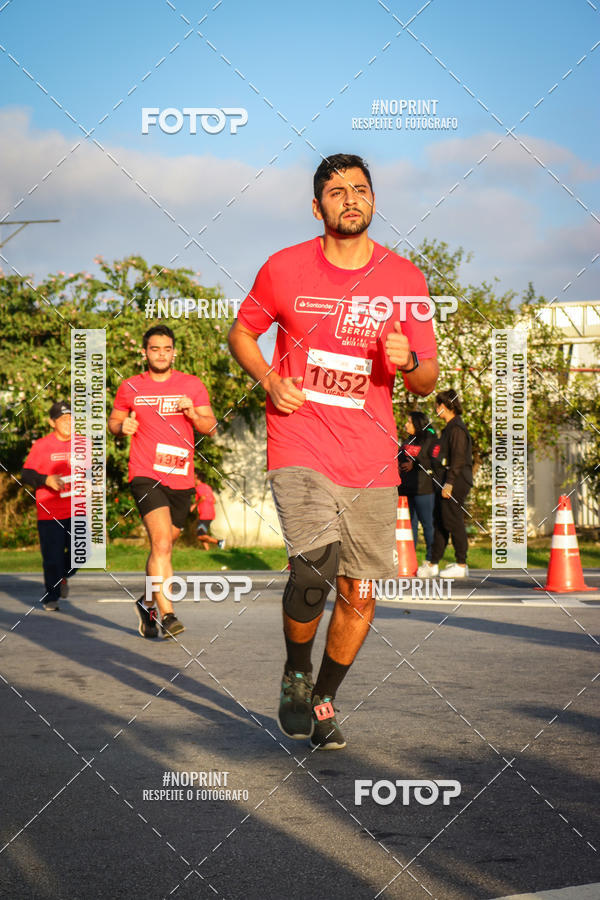Buy your photos of the eventSantander Track&Field Run Series - Cidade Center Norte on Fotop