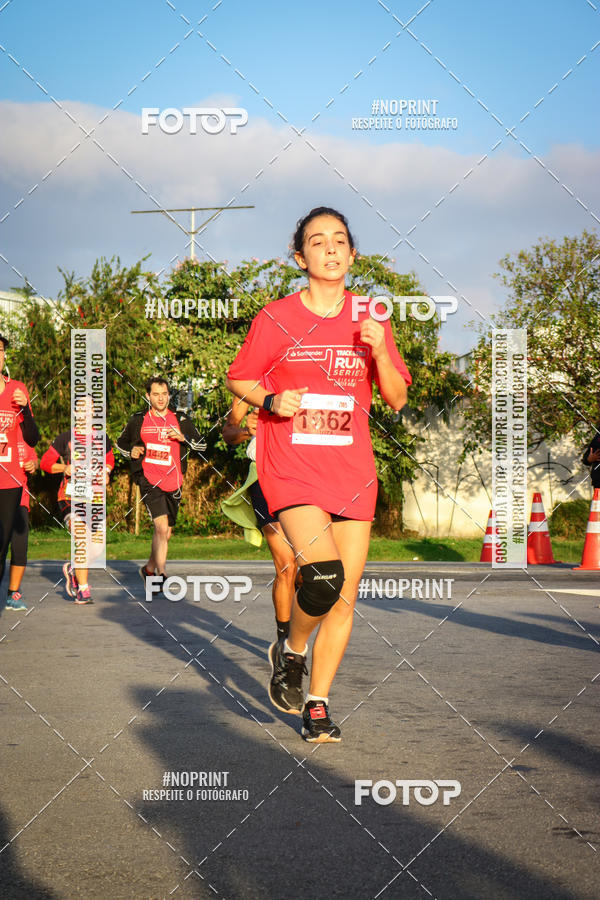 Buy your photos of the eventSantander Track&Field Run Series - Cidade Center Norte on Fotop