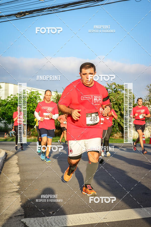 Buy your photos of the eventSantander Track&Field Run Series - Cidade Center Norte on Fotop
