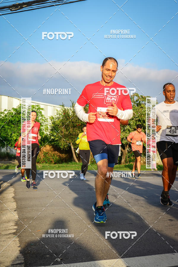 Buy your photos of the eventSantander Track&Field Run Series - Cidade Center Norte on Fotop