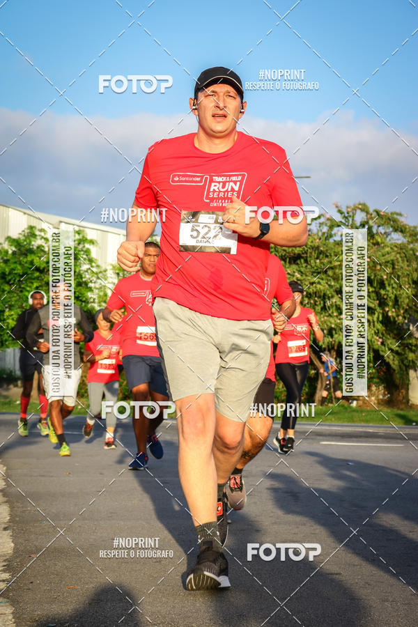 Buy your photos of the eventSantander Track&Field Run Series - Cidade Center Norte on Fotop