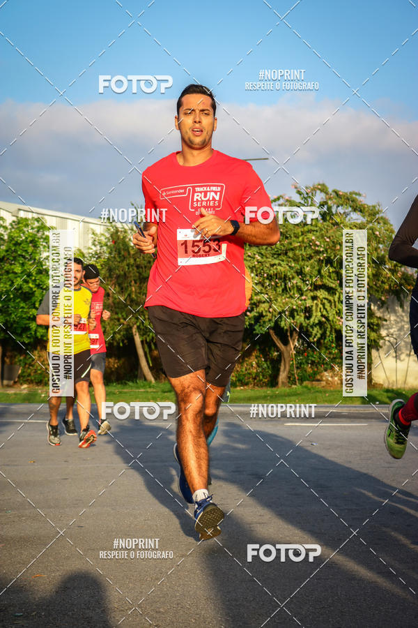 Buy your photos of the eventSantander Track&Field Run Series - Cidade Center Norte on Fotop