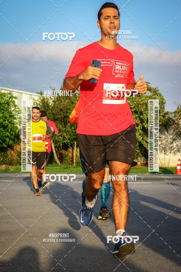 Buy your photos of the eventSantander Track&Field Run Series - Cidade Center Norte on Fotop