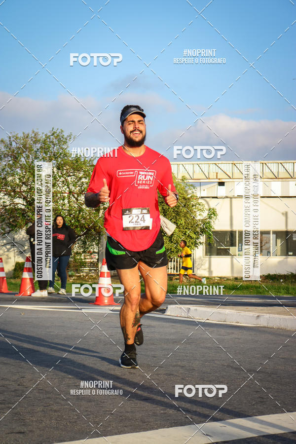 Buy your photos of the eventSantander Track&Field Run Series - Cidade Center Norte on Fotop