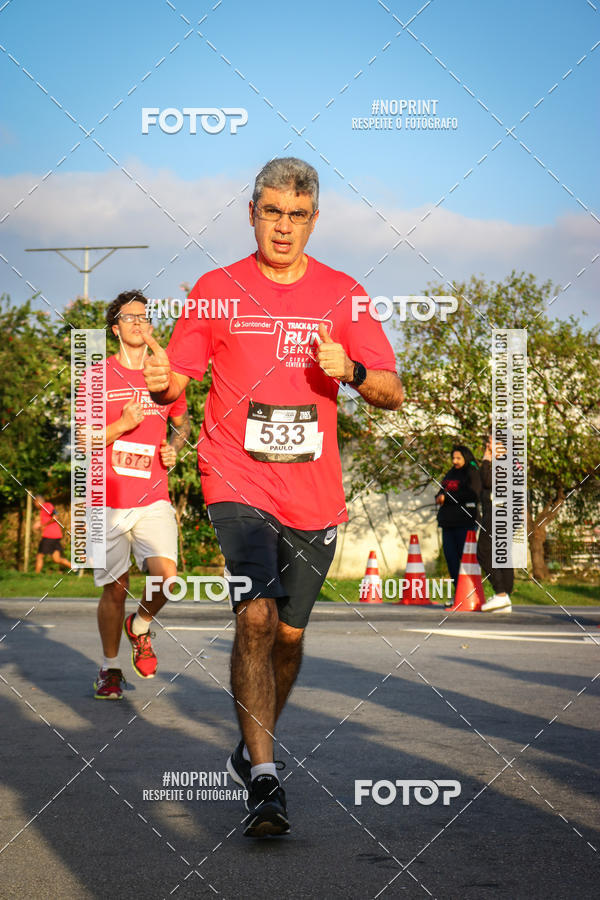 Buy your photos of the eventSantander Track&Field Run Series - Cidade Center Norte on Fotop